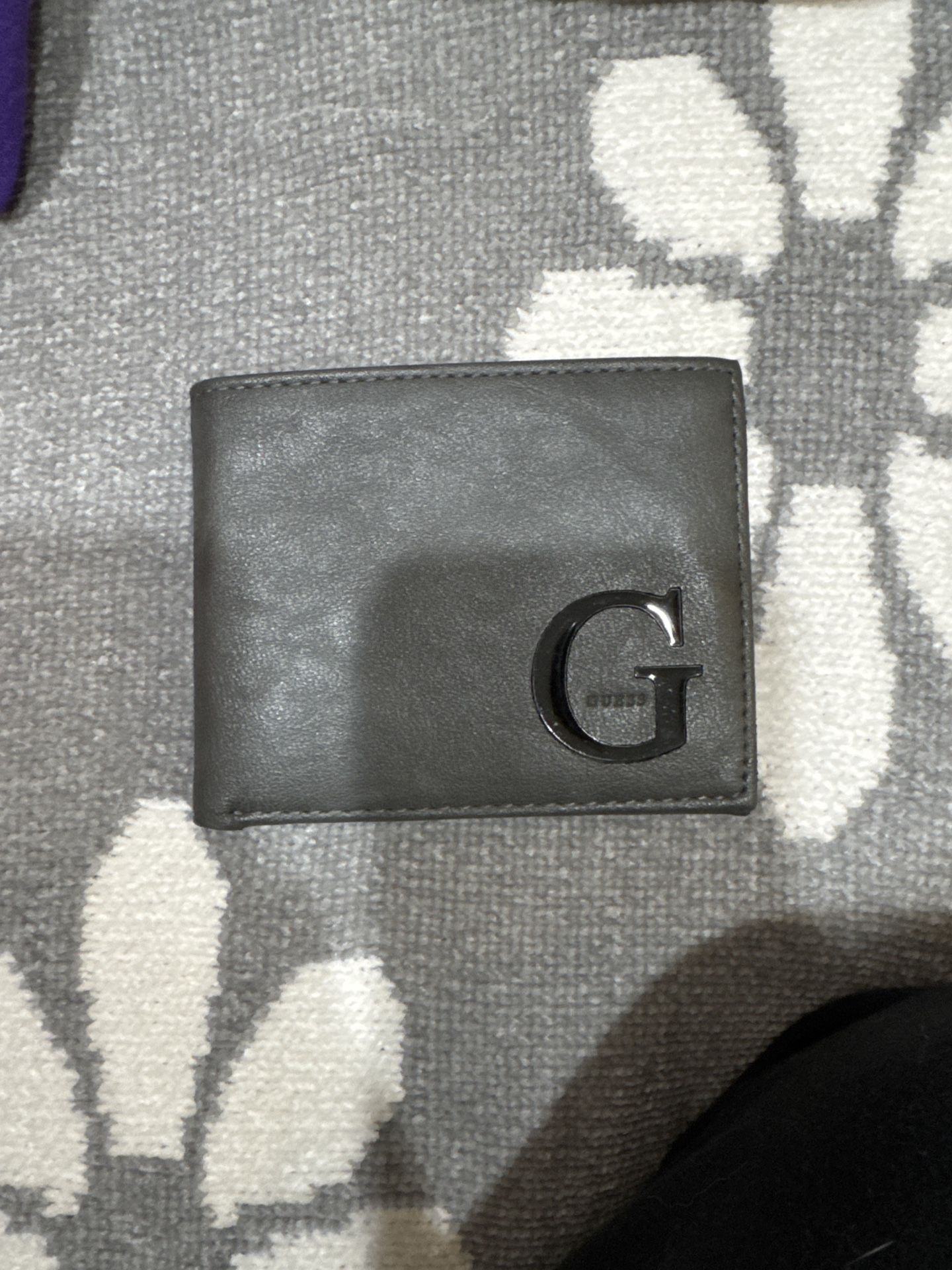 Guess wallet