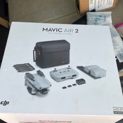 Dji Mavic air 2 fly More Combo
