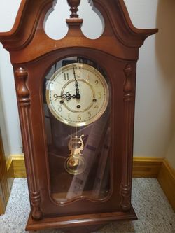 grandmother style clock