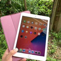 iPad 6th Gen Wifi + Cellular 32GB