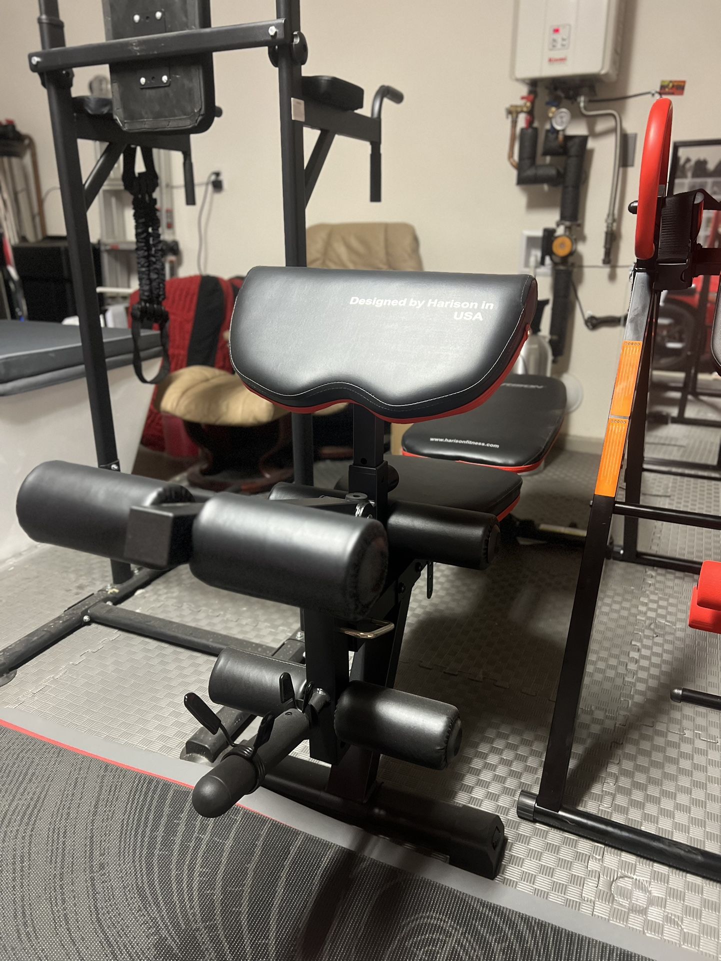 Adjustable Weight Bench with Leg Extension and Preacher Pad, Flat Incline Decline Exercise Bench
