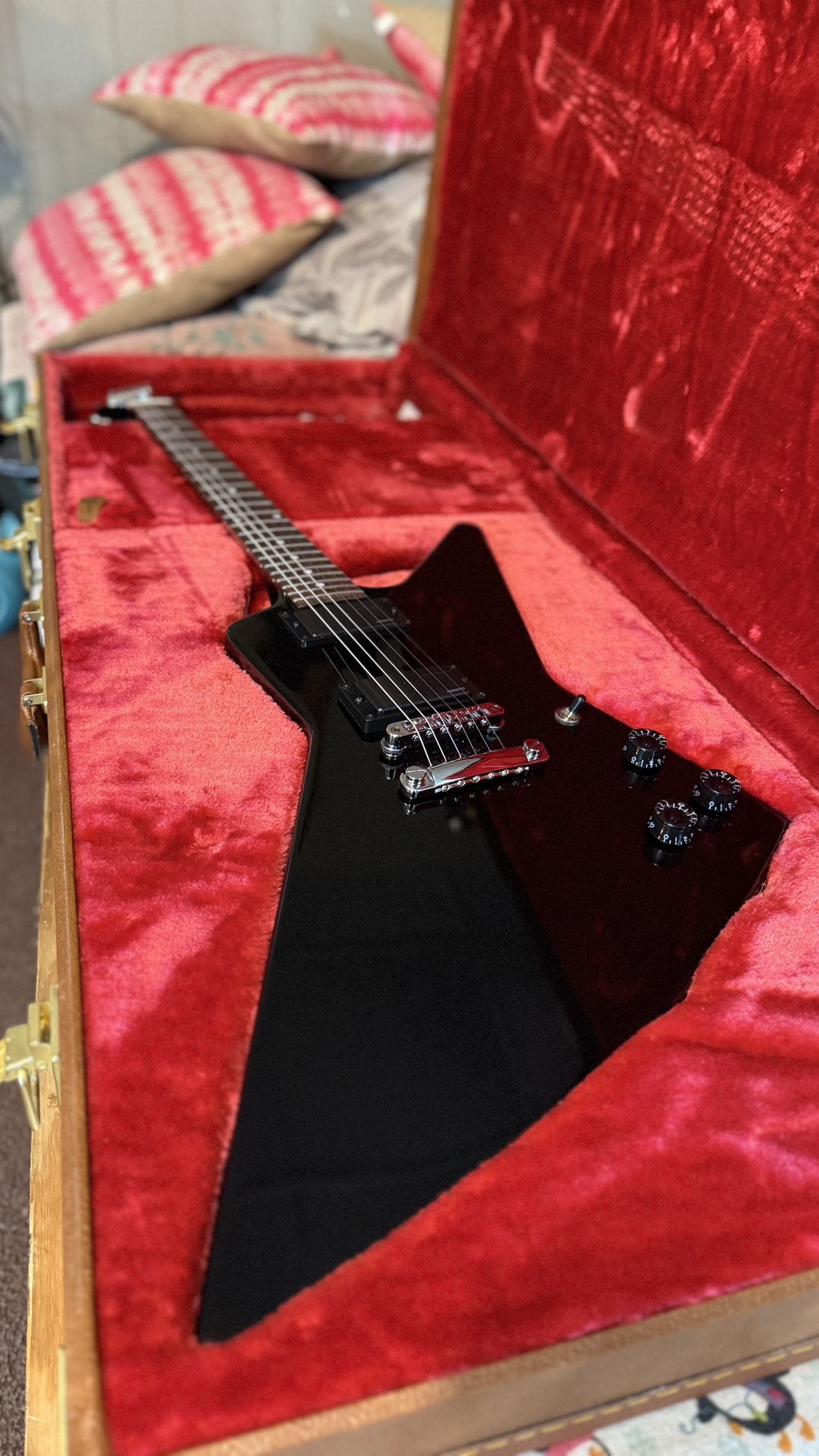 Gibson Explorer 2021