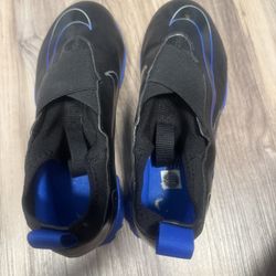 Nike Turf Soccer Shoes 