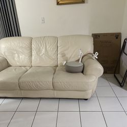 Sofa/loveseat