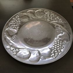 Wilton Mount  Pewter  USA  Fruit  Plate/tray Vintage 