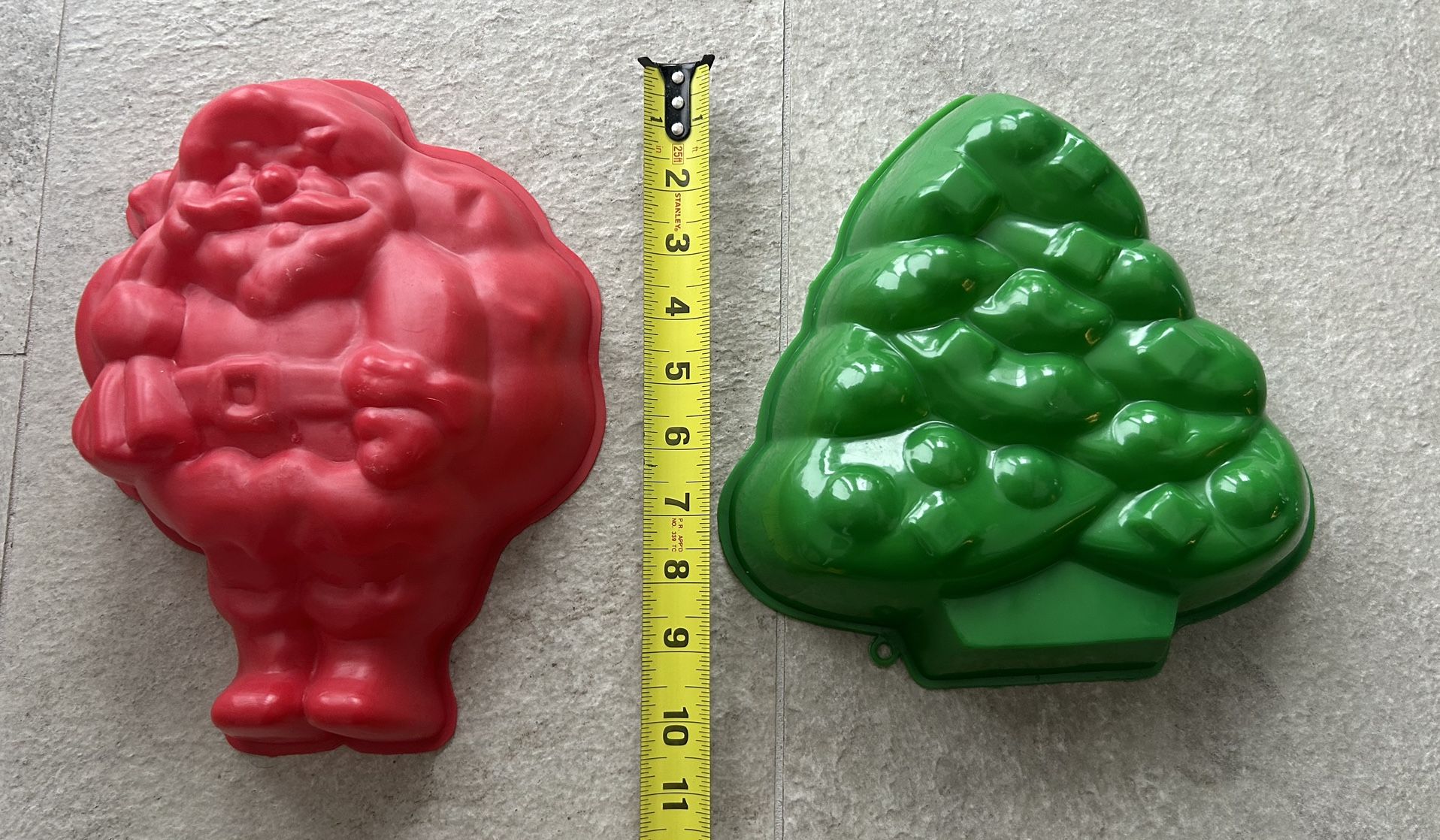 Two Vintage Plastic Jell-O Holiday Molds