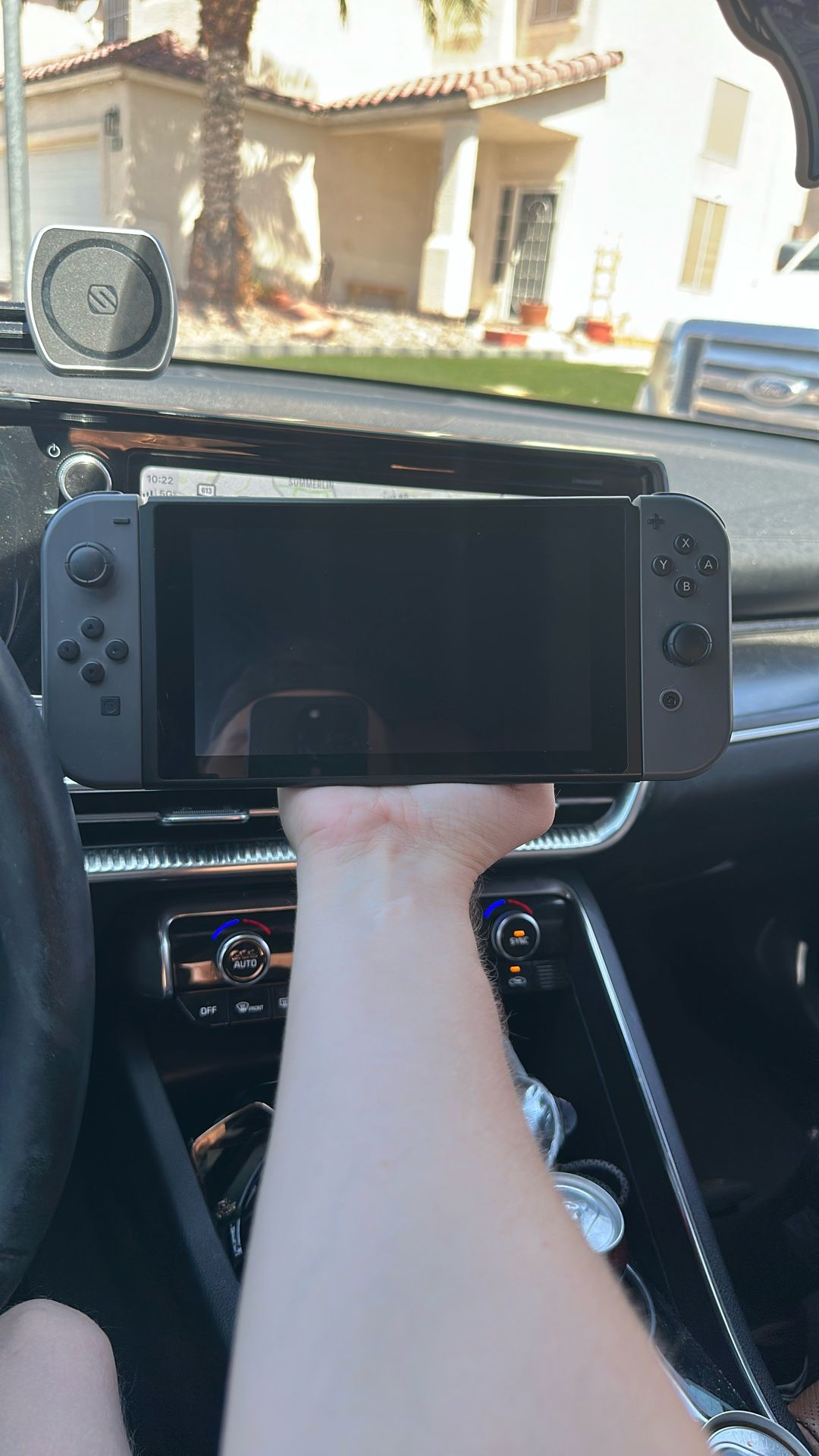 Launch Model Nintendo Switch