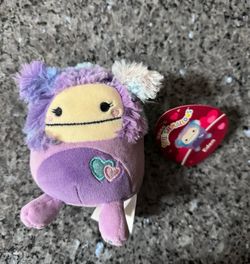 4.5” Eden the Purple Pink Bigfoot Squishmallow