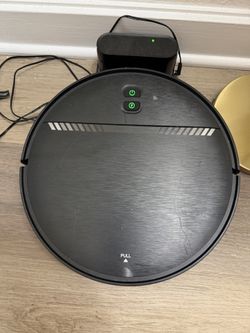 Robot Wet Vacuum Used 