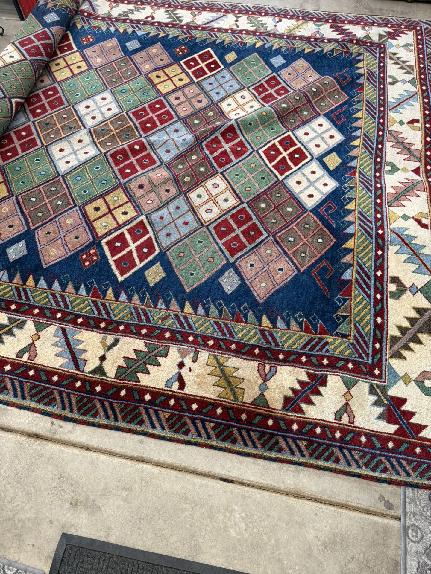 Indian tribal rug in excellent condition!