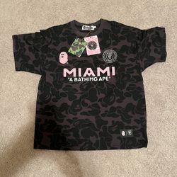 Bape Miami Shirt Size Large( NEGOTATE WITH ME)