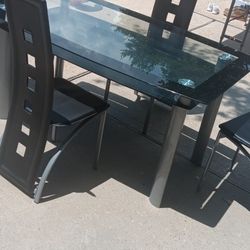 Set Plus 2 TVs 