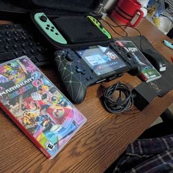 HAC 001 UNPACHED Nintendo Switch Bundle with Games and Accessories
