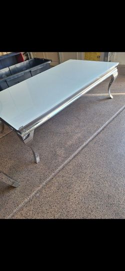 Like New cafe and en table