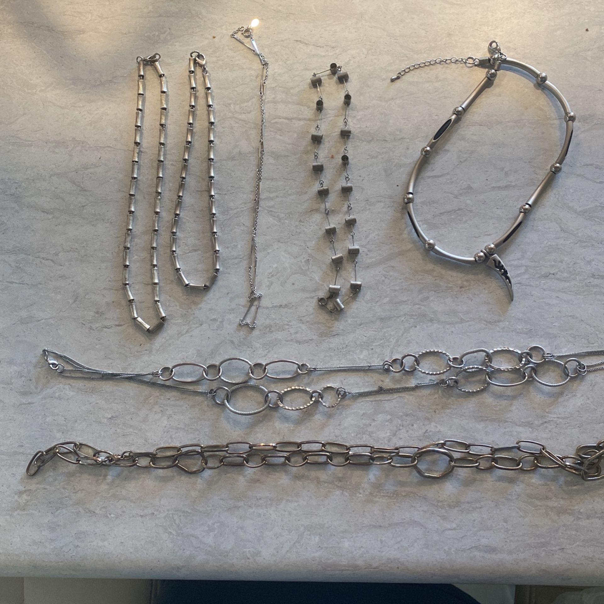 Jewelry - Necklaces-Silver
