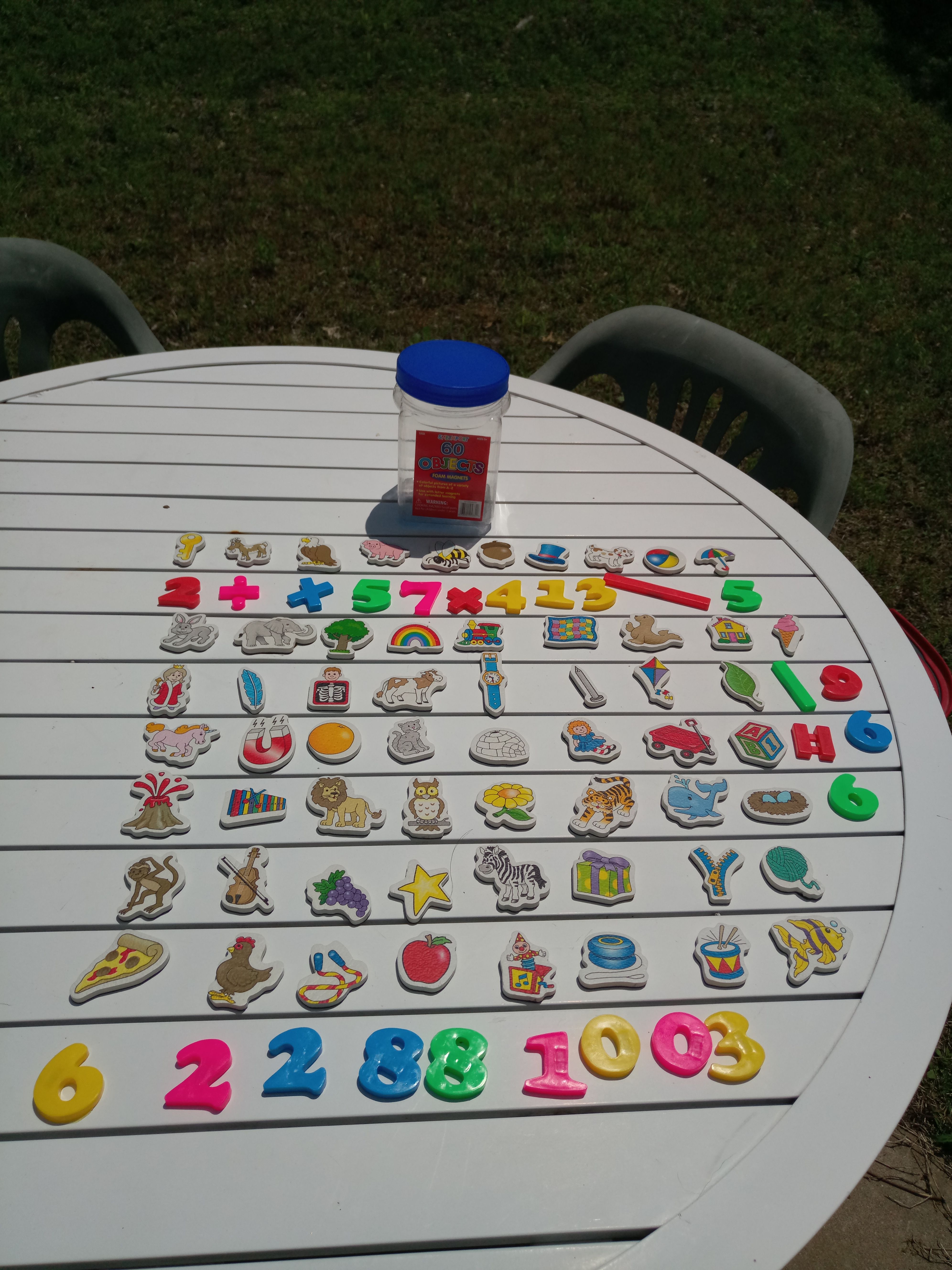 SMETHPORT 60 OBJECTS FOAM MAGNETS PLUS 24 PLASTIC NUMBERS AND ETC. ***85 PIECES TOTAL INCLUDING THE CANISTER***