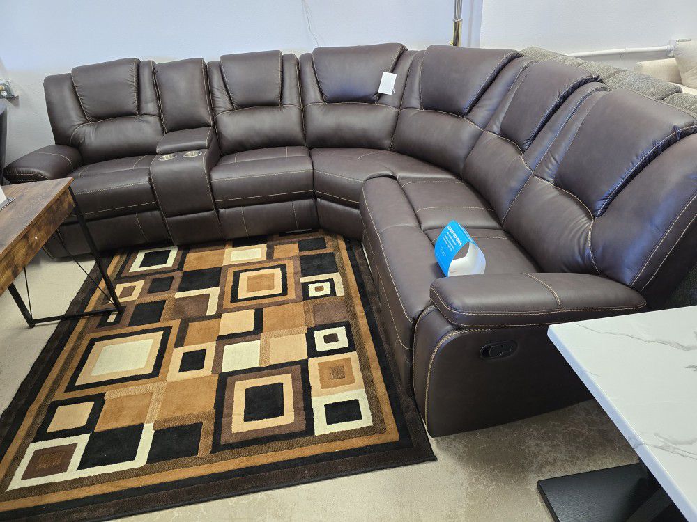 Sectional Recliner Brown 