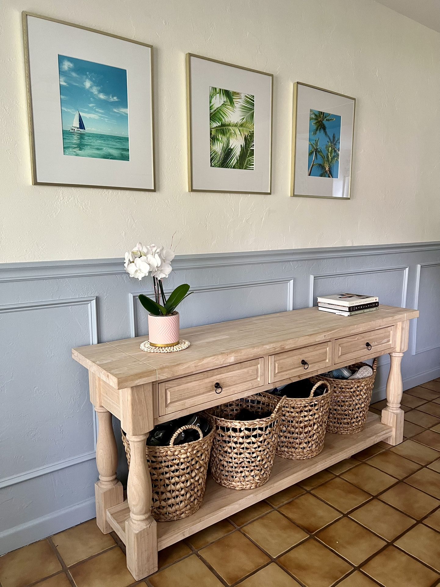 70'' Solid Wood Console Table