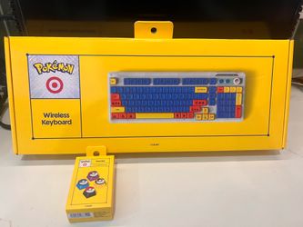 Pokémon wireless keyboard and keycaps