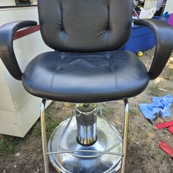 BARBER CHAIR 