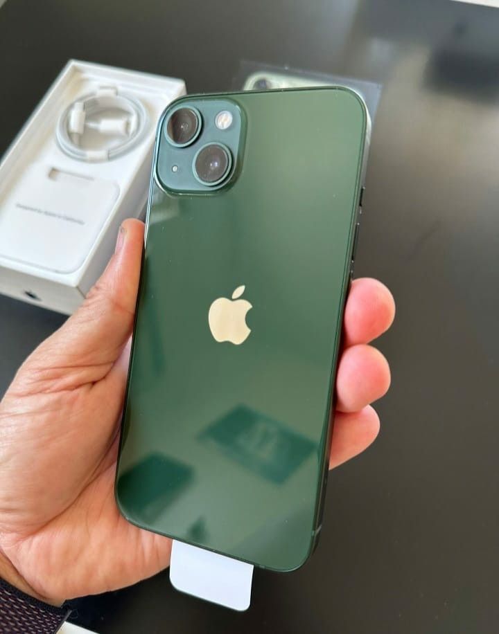 Apple Iphone 13 128gb Unlocked. Tv