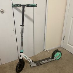 Kruzer 200 Scooter 