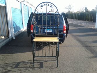 BAKERS RACK NICE CONDITION EXCELLENT FOR YOUR KITCHEN