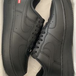 Supreme x Nike Air Force 1 Low  Black Size 9.5 
