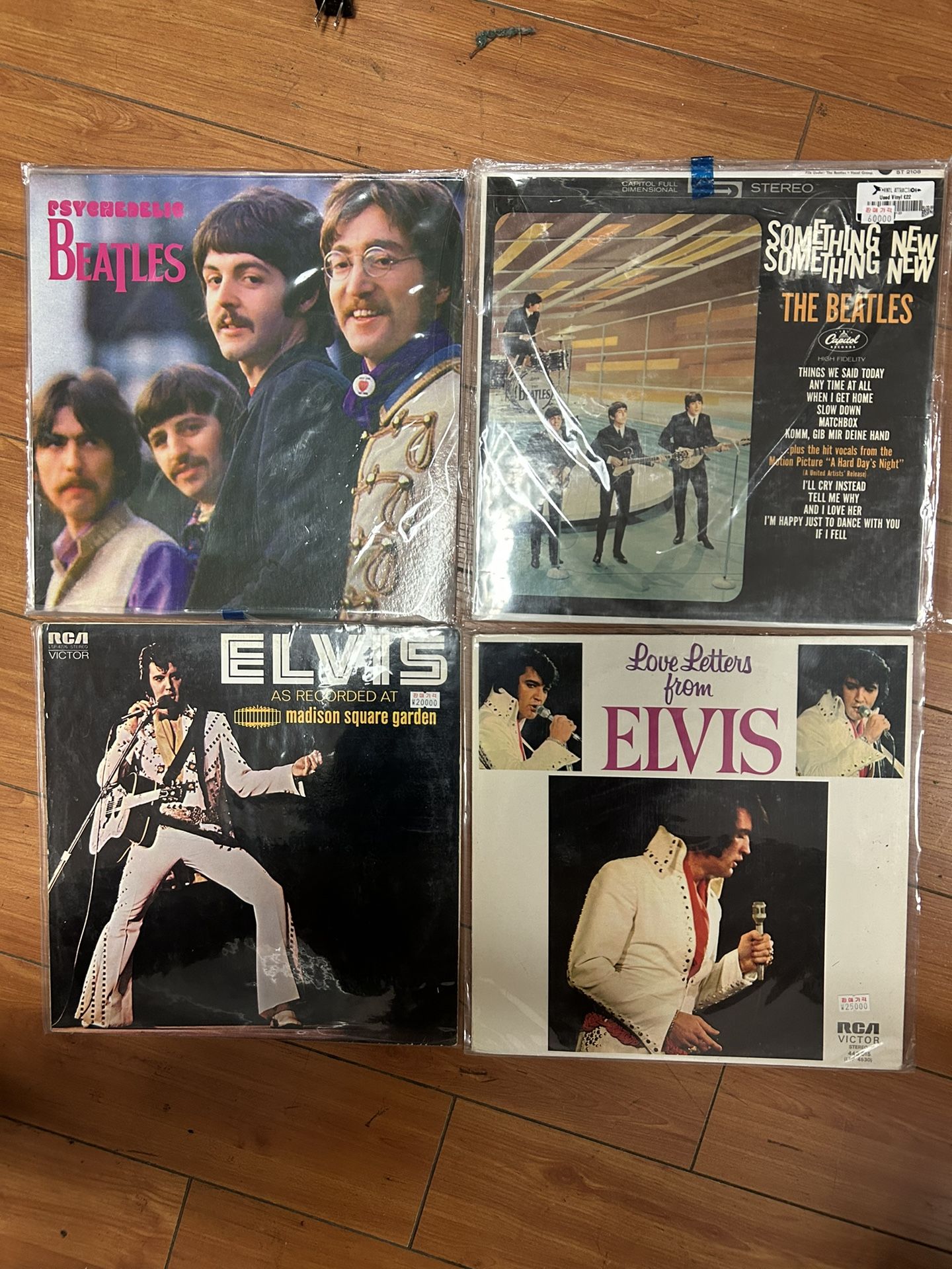 Vinyls Records - The Beatles & Elvis
