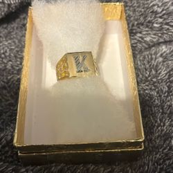 10k K Ring size 6