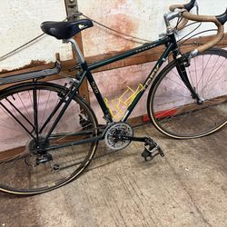 Bicycle TREK 520 touring from the 1980s or 1990s vintage