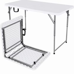Folding Table