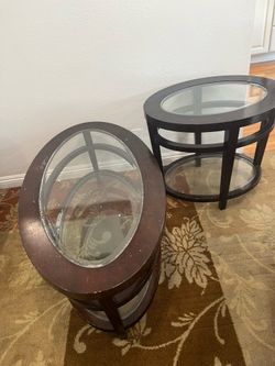Coffee and side table