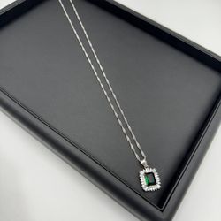 925 sterling silver Emerald CZ pendant charm w rope 20” chain necklace