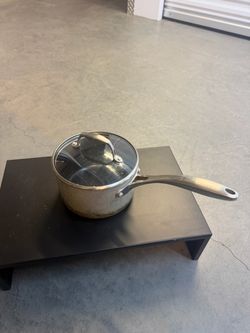 Stainless Steel Saucepan with Glass Lid
