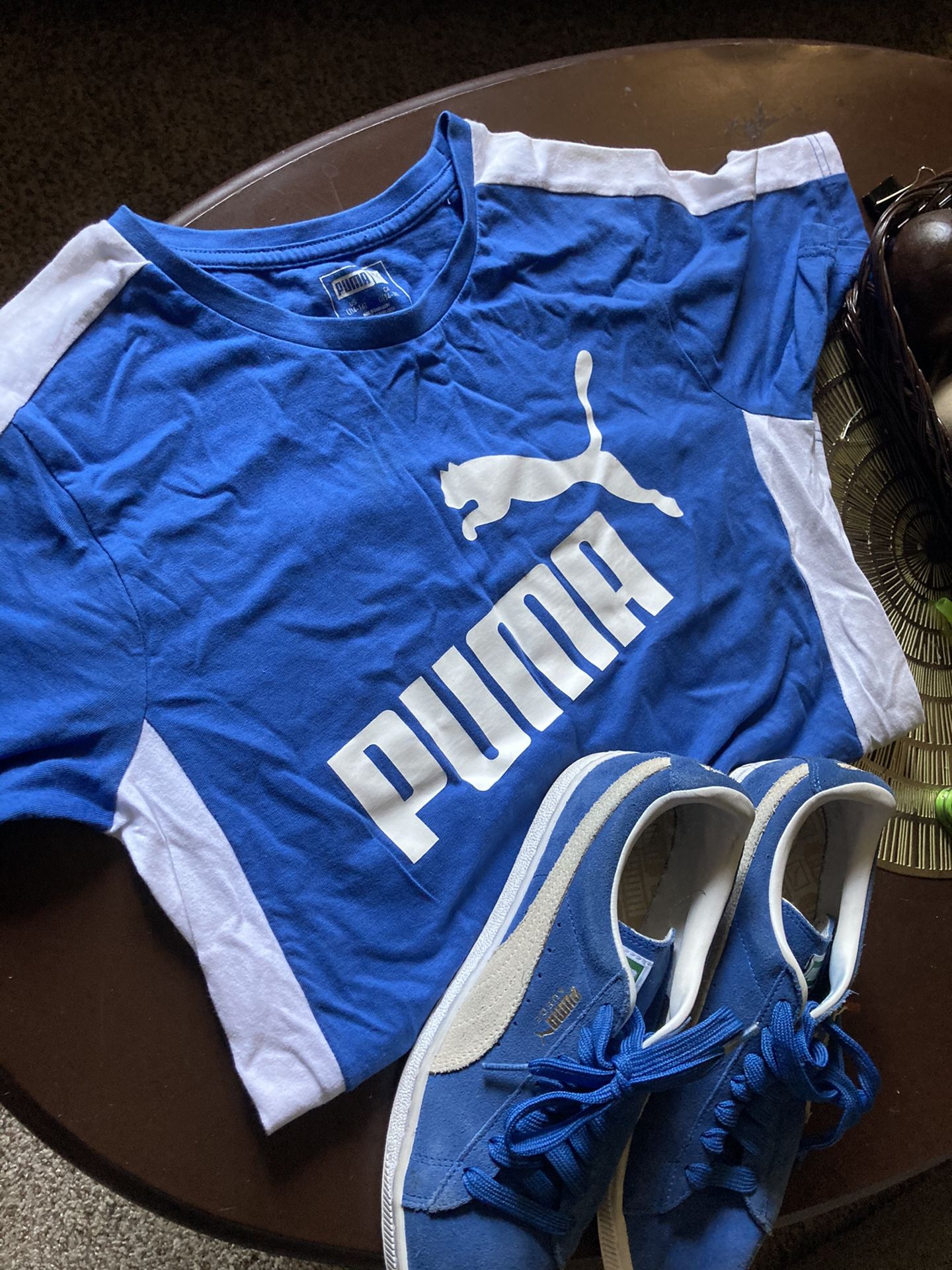 Women’s Puma Shirt & Sneakers 8.5- L