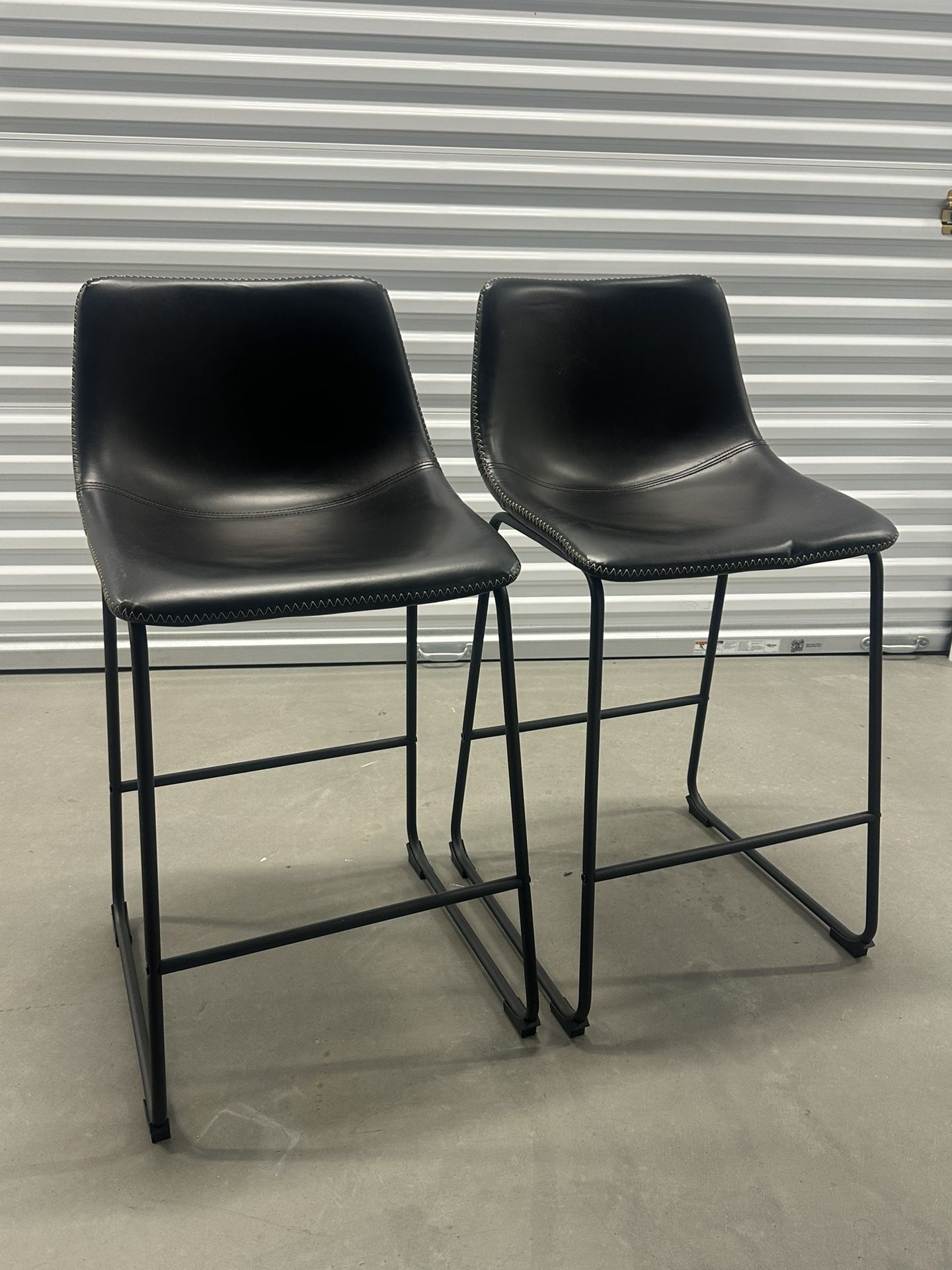 Set of 2 Modern Leather Black Bar Stools