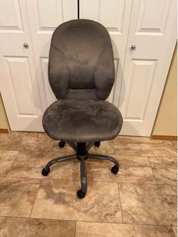 Free desk chair