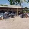 the local chic boutique 