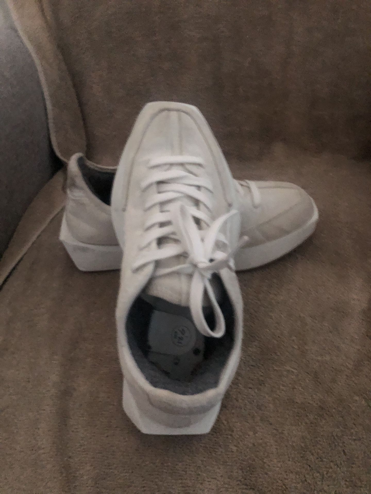 Tenis Mujer. Ekechers. Zise. 8. $15.