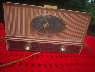 Vintage Philco 1950s AM Clock Radio