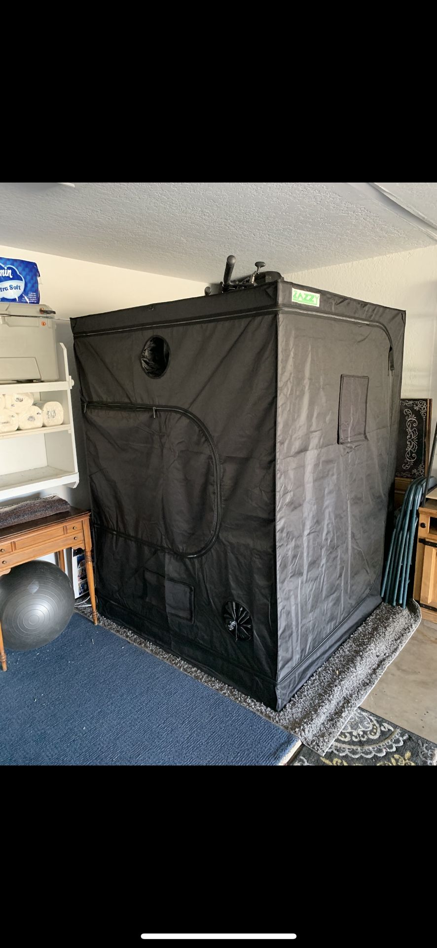 Grow Tent 5 By 5 By 6 Tall And Grow Light