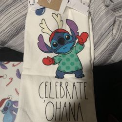 Stitch Christmas Hand Towels💙