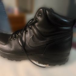 Nike Boot