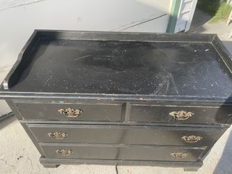 Black Dresser