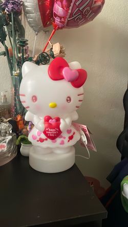 Hello Kitty Valentine's Day Light-Up Figure