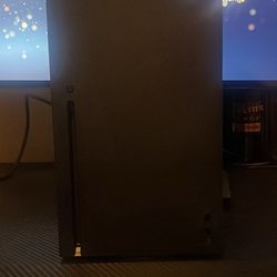 Xbox Series X Controller Included 