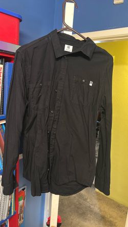 Dc button up