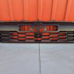 Toyota Tocoma Front Grille 2024-2026