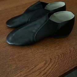 Women's Leather Upper Slip-on Jazz Shoe